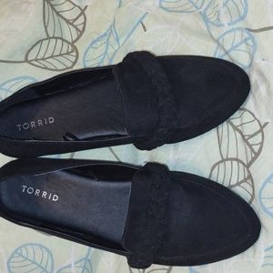 12ww Torrid black loafers